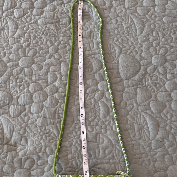 Vera Bradley Women's Strap Wallet Apple Green Pattern - Picture 13 of 16